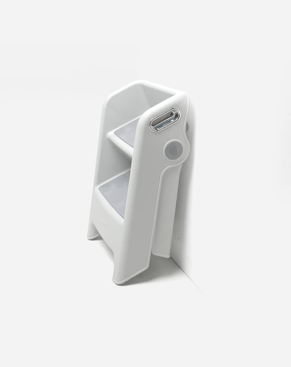 Plegable, liviana y fácil de guardar producto