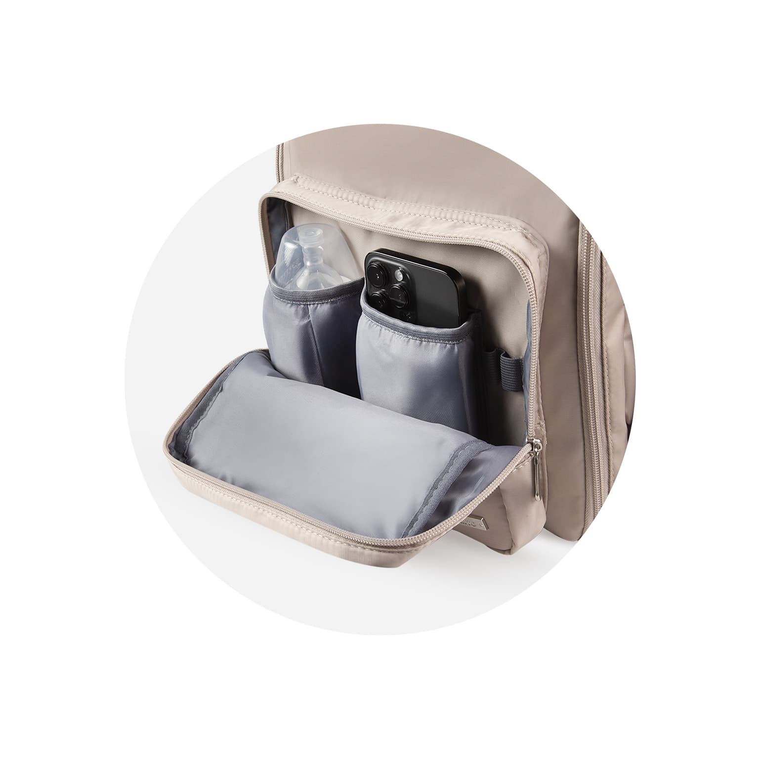 Un interior diseñado para el movimiento product image